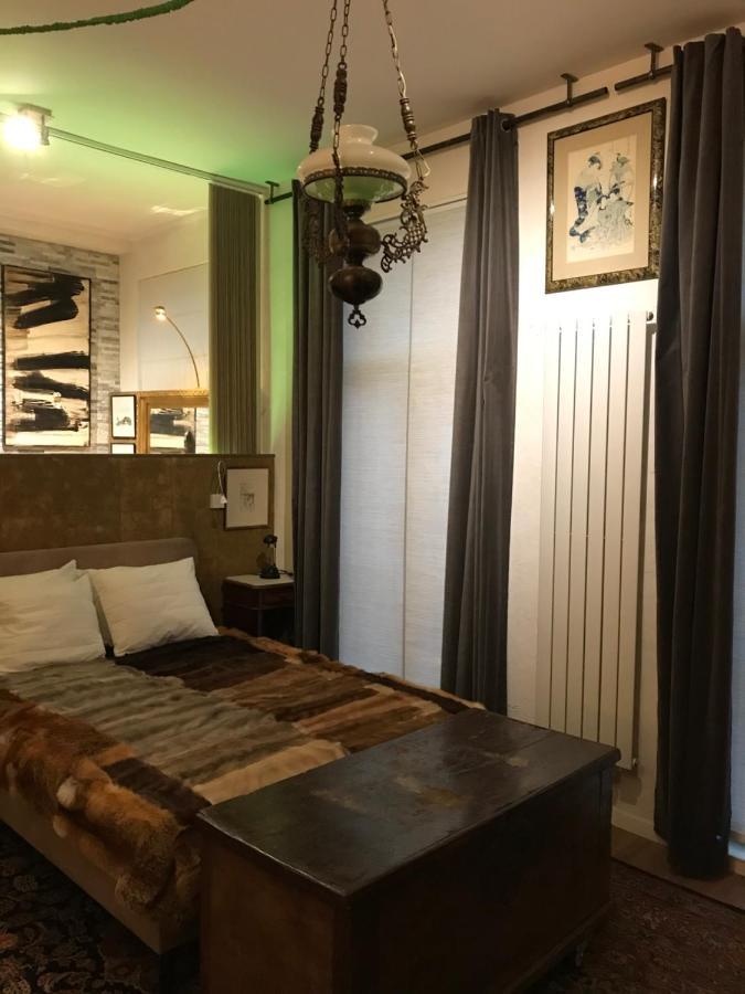 Caravaggio Boutique Suites Антверпен Экстерьер фото